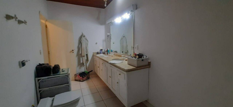 Imagem Casa com 4 Quartos à Venda, 450 m² em Jardim Do Golf - Jandira Imagem Casa com 4 Quartos à Venda, 450 m² em Jardim Do Golf - Jandira