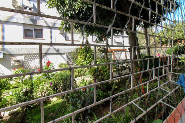 Imagem Imóvel com 2 Quartos à Venda, em Cristal - Porto Alegre Imagem Imóvel com 2 Quartos à Venda, em Cristal - Porto Alegre