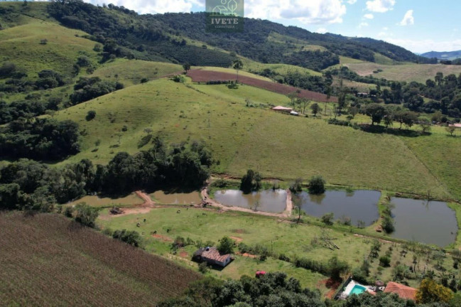 Imagem Chácara com 4 Quartos à Venda, 250 m² em Cardosos - Socorro