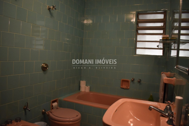 Imagem Imóvel com 2 Quartos à Venda, 94 m² em Região De Capivari - Campos Do Jordão Imagem Imóvel com 2 Quartos à Venda, 94 m² em Região De Capivari - Campos Do Jordão