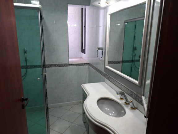 Imagem Imóvel com 4 Quartos à Venda, 268 m² em Anhangabaú - Jundiaí Imagem Imóvel com 4 Quartos à Venda, 268 m² em Anhangabaú - Jundiaí