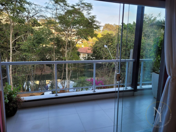 Imagem Casa com 3 Quartos à Venda, 460 m² em Arujá Country Club - Arujá Imagem Casa com 3 Quartos à Venda, 460 m² em Arujá Country Club - Arujá
