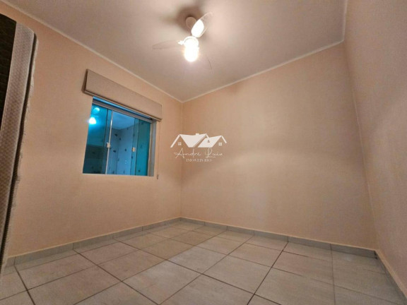 Imagem Casa com 3 Quartos à Venda, 134 m² em Olaria - Rio De Janeiro Imagem Casa com 3 Quartos à Venda, 134 m² em Olaria - Rio De Janeiro