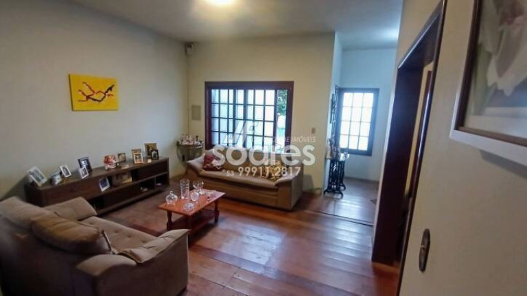 Imagem Sobrado com 5 Quartos à Venda, 309 m² em Centro - Pelotas