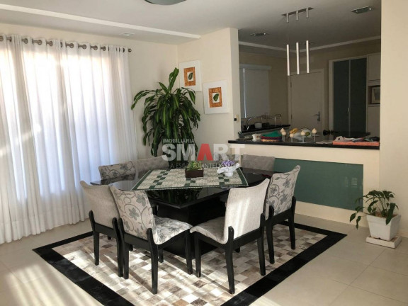 Imagem Casa com 4 Quartos à Venda, 297 m² em Vila Nova - Jaraguá Do Sul Imagem Casa com 4 Quartos à Venda, 297 m² em Vila Nova - Jaraguá Do Sul