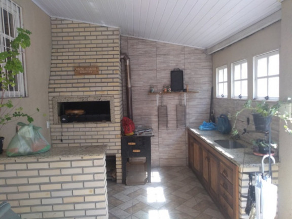Imagem Casa com 3 Quartos à Venda, 199 m² em Jardim Itu - Porto Alegre