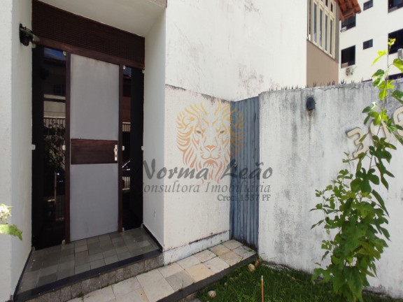 Imagem Casa com 4 Quartos à Venda, 260 m² em Treze De Julho - Aracaju Imagem Casa com 4 Quartos à Venda, 260 m² em Treze De Julho - Aracaju