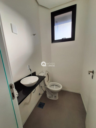 Imagem Casa com 3 Quartos à Venda, 183 m² Imagem Casa com 3 Quartos à Venda, 183 m²