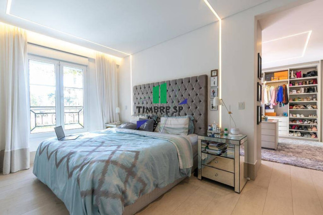 Imagem Casa com 5 Quartos à Venda, 550 m² em Jardim Petrópolis - São Paulo Imagem Casa com 5 Quartos à Venda, 550 m² em Jardim Petrópolis - São Paulo