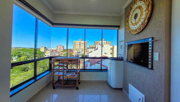 Imagem Apartamento com 3 Quartos à Venda, 106 m² em Jardim Itu - Porto Alegre Imagem Apartamento com 3 Quartos à Venda, 106 m² em Jardim Itu - Porto Alegre