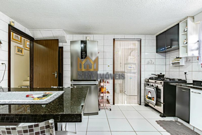 Imagem Sobrado com 3 Quartos à Venda, 210 m² em Atuba - Curitiba Imagem Sobrado com 3 Quartos à Venda, 210 m² em Atuba - Curitiba
