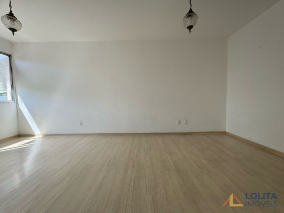 Imagem Apartamento com 2 Quartos à Venda, 74 m² em Centro - Florianópolis Imagem Apartamento com 2 Quartos à Venda, 74 m² em Centro - Florianópolis