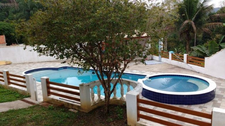 Imagem Chácara com 6 Quartos à Venda, 420 m² em Parque 3 Meninos - Itariri Imagem Chácara com 6 Quartos à Venda, 420 m² em Parque 3 Meninos - Itariri