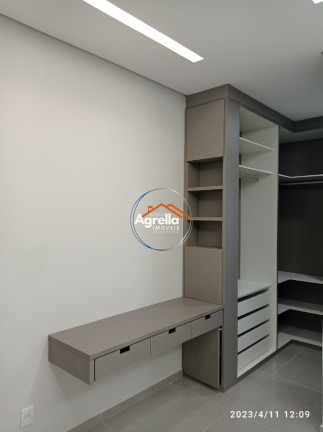 Imagem Imóvel com 3 Quartos à Venda, 196 m² em Condominio Residencial Califórnia - Estiva Gerbi Imagem Imóvel com 3 Quartos à Venda, 196 m² em Condominio Residencial Califórnia - Estiva Gerbi