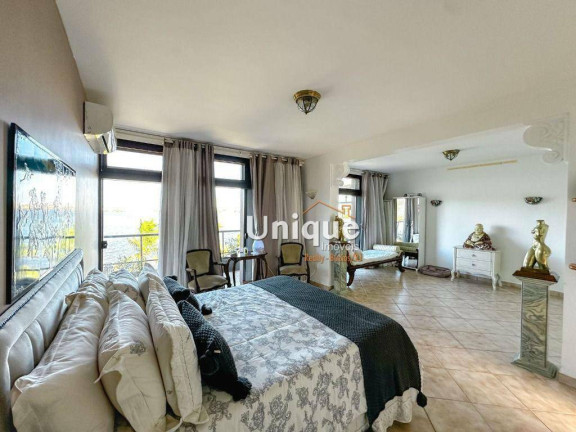 Imagem Casa com 6 Quartos à Venda, 1.000 m² em Palmeiras - Cabo Frio Imagem Casa com 6 Quartos à Venda, 1.000 m² em Palmeiras - Cabo Frio