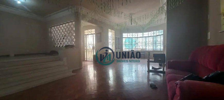 Imagem Casa com 5 Quartos à Venda, 276 m² em Icaraí - Niterói