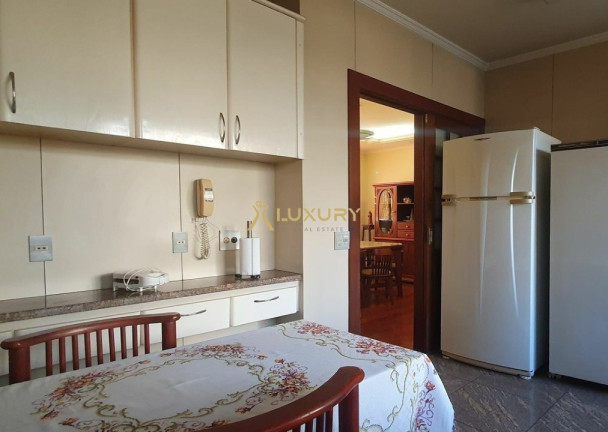 Imagem Imóvel com 4 Quartos à Venda, 170 m² em Santo Antônio - Belo Horizonte Imagem Imóvel com 4 Quartos à Venda, 170 m² em Santo Antônio - Belo Horizonte