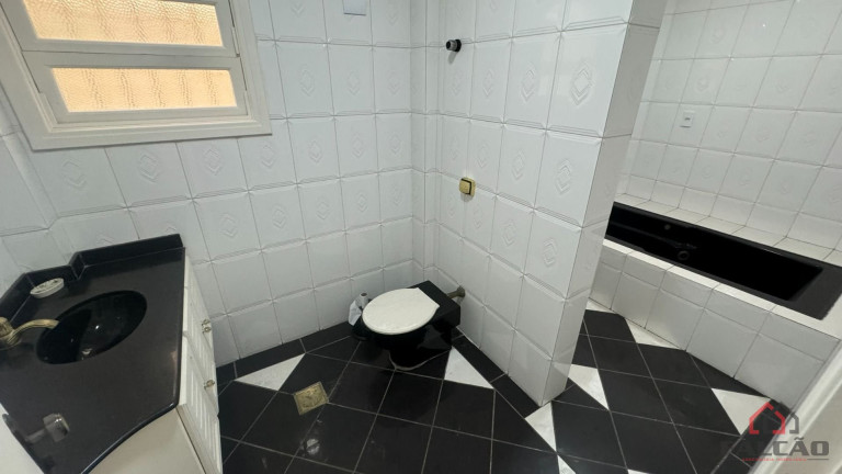 Imagem Sobrado com 4 Quartos à Venda, 226 m² em Embaré - Santos Imagem Sobrado com 4 Quartos à Venda, 226 m² em Embaré - Santos