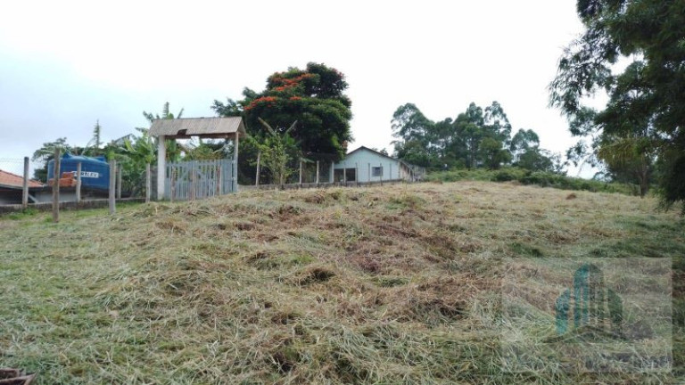 Imagem Chácara com 2 Quartos à Venda, 1.700 m² em Centro - Igaratá
