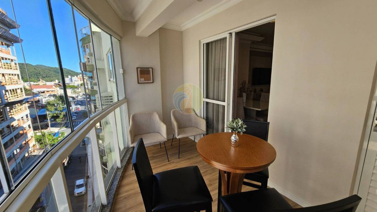 Imagem Apartamento com 3 Quartos à Venda, 87 m² em Barra Sul - Balneário Camboriú Imagem Apartamento com 3 Quartos à Venda, 87 m² em Barra Sul - Balneário Camboriú