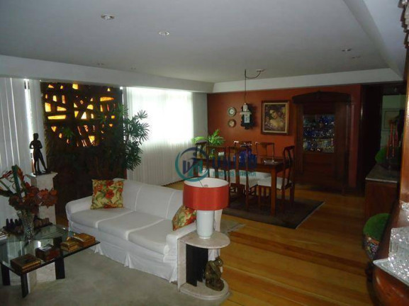 Imagem Apartamento com 3 Quartos à Venda, 170 m² em Icaraí - Niterói Imagem Apartamento com 3 Quartos à Venda, 170 m² em Icaraí - Niterói