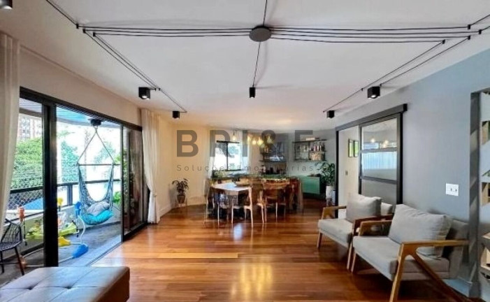 Imagem Apartamento com 4 Quartos à Venda, 165 m² em Brooklin - São Paulo Imagem Apartamento com 4 Quartos à Venda, 165 m² em Brooklin - São Paulo
