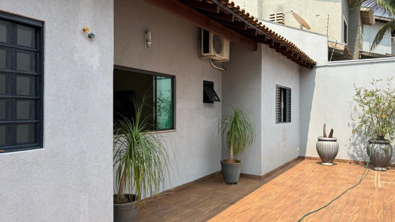 Imagem Casa com 3 Quartos à Venda, 119 m² em Vila Vilas Boas - Campo Grande