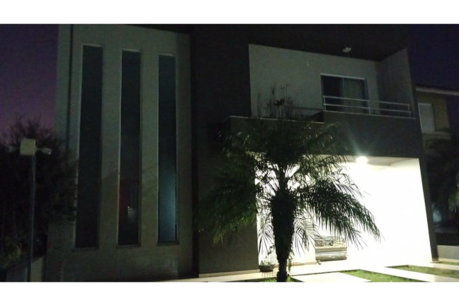 Imagem Casa com 3 Quartos à Venda, 218 m² em Pilarzinho - Curitiba Imagem Casa com 3 Quartos à Venda, 218 m² em Pilarzinho - Curitiba