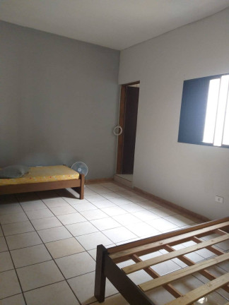 Imagem Sobrado com 2 Quartos à Venda,  em Campanario - Diadema