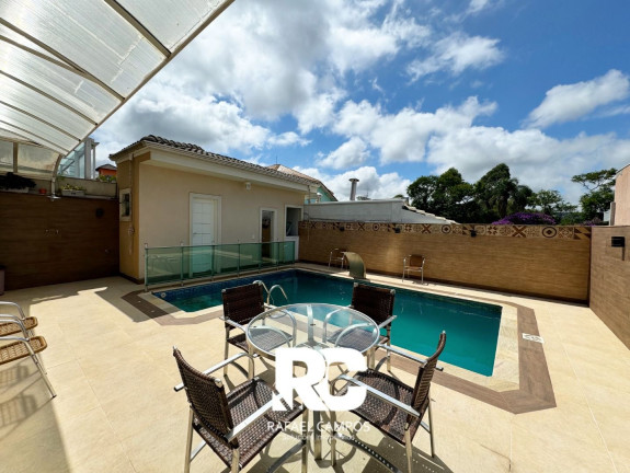 Imagem Casa com 4 Quartos à Venda, 260 m² em Aruã - Mogi Das Cruzes Imagem Casa com 4 Quartos à Venda, 260 m² em Aruã - Mogi Das Cruzes