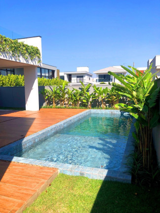 Imagem Casa com 4 Quartos à Venda, 386 m² em Santa Regina - Camboriú Imagem Casa com 4 Quartos à Venda, 386 m² em Santa Regina - Camboriú