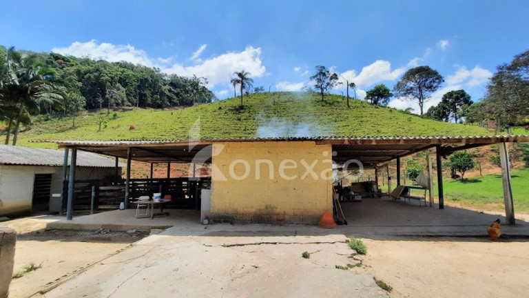 Imagem Chácara com 1 Quarto à Venda, 90 m² em Centro - Paraibuna Imagem Chácara com 1 Quarto à Venda, 90 m² em Centro - Paraibuna