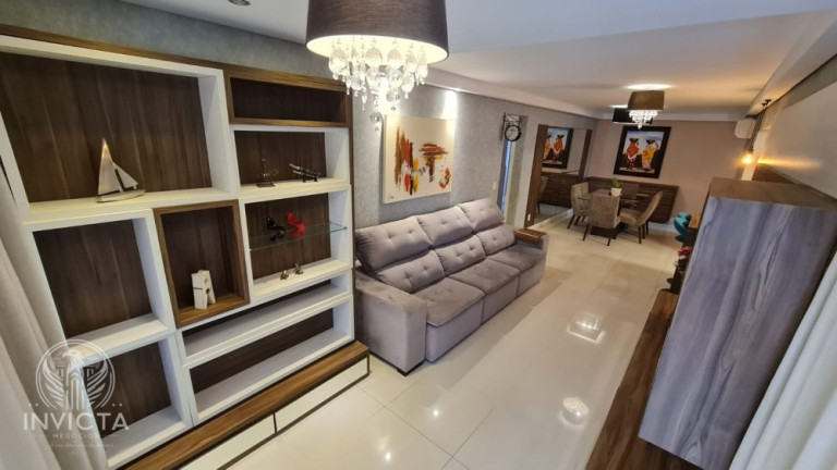 Imagem Apartamento com 3 Quartos à Venda, 123 m² em Centro - Balneário Camboriú Imagem Apartamento com 3 Quartos à Venda, 123 m² em Centro - Balneário Camboriú
