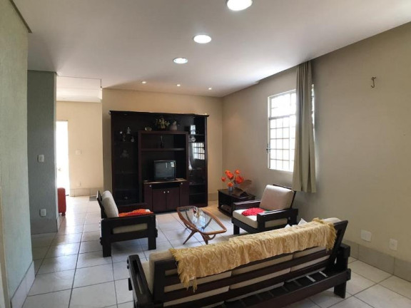 Imagem Casa com 3 Quartos à Venda, 358 m² em Minascaixa - Belo Horizonte Imagem Casa com 3 Quartos à Venda, 358 m² em Minascaixa - Belo Horizonte