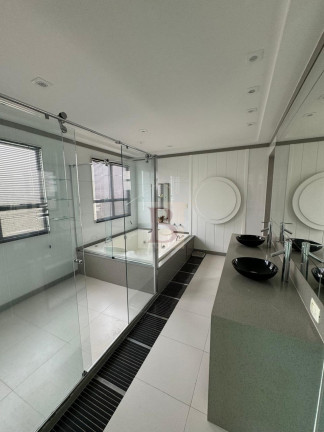 Imagem Casa com 5 Quartos à Venda, 600 m² em Camboinhas - Niterói Imagem Casa com 5 Quartos à Venda, 600 m² em Camboinhas - Niterói
