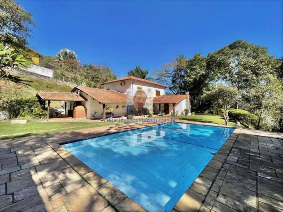 Casa com 4 Quartos à Venda, 478 m² em Centro - Embu Das Artes