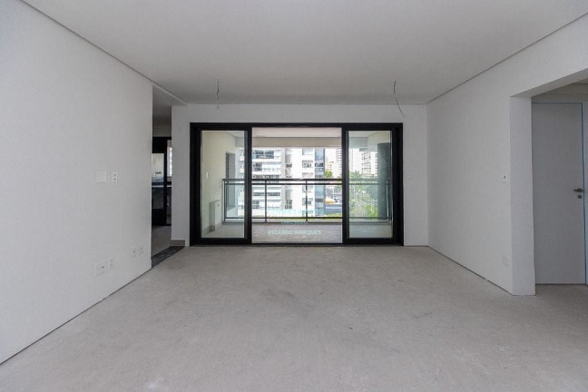 Apartamento com 1 Quarto à Venda, 79 m² em Moema - São Paulo