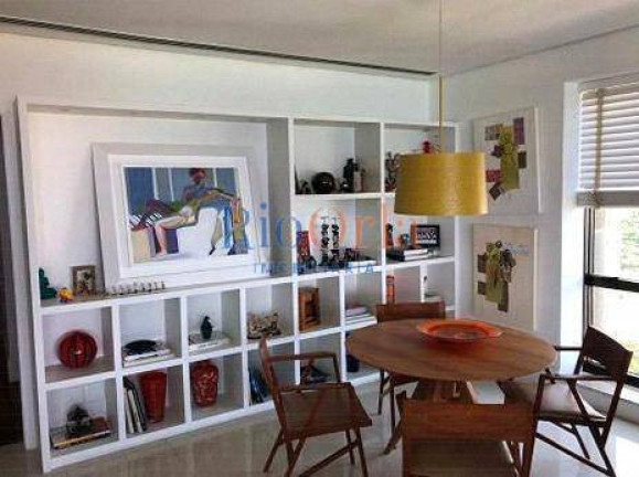 Imagem Apartamento com 4 Quartos à Venda, 277 m² em Barra Da Tijuca - Rio De Janeiro Imagem Apartamento com 4 Quartos à Venda, 277 m² em Barra Da Tijuca - Rio De Janeiro