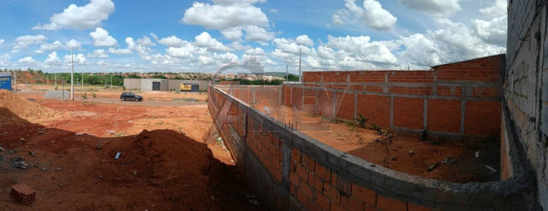 Imagem Terreno à Venda, 240 m² em Delfino Magalhães - Montes Claros Imagem Terreno à Venda, 240 m² em Delfino Magalhães - Montes Claros
