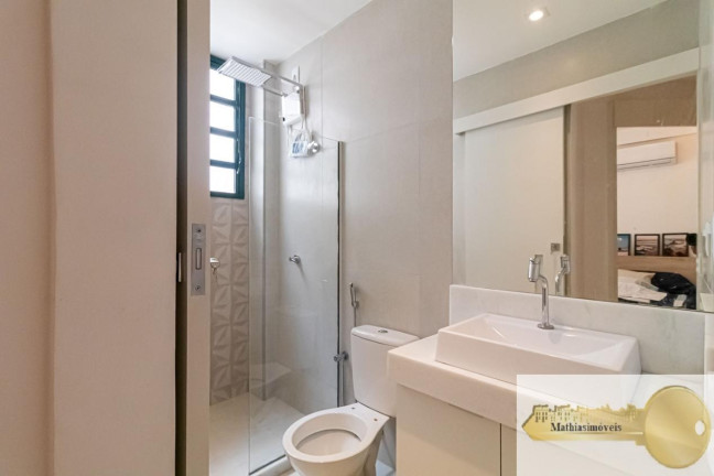 Imagem Apartamento com 2 Quartos à Venda, 68 m² em Copacabana - Rio De Janeiro Imagem Apartamento com 2 Quartos à Venda, 68 m² em Copacabana - Rio De Janeiro