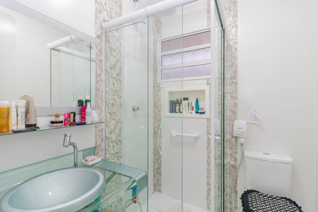 Imagem Casa com 3 Quartos à Venda, 140 m² em Guaíra - Curitiba Imagem Casa com 3 Quartos à Venda, 140 m² em Guaíra - Curitiba