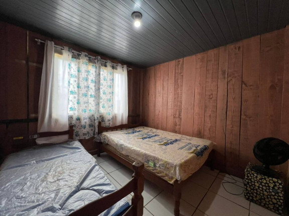 Imagem Casa com 5 Quartos à Venda, 150 m² em Salinas - Balneário Barra Do Sul Imagem Casa com 5 Quartos à Venda, 150 m² em Salinas - Balneário Barra Do Sul
