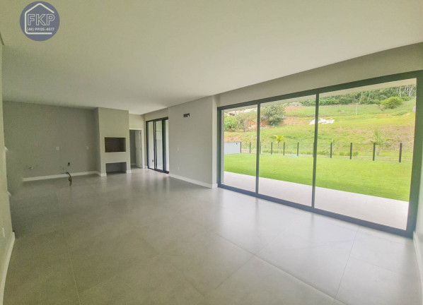 Imagem Casa com 4 Quartos à Venda, 300 m² em Ingleses Do Rio Vermelho - Florianópolis