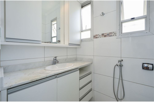 Imagem Apartamento com 2 Quartos à Venda, 90 m² em Campo Belo - São Paulo