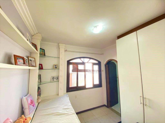 Imagem Casa com 4 Quartos à Venda, 232 m² em Ressacada - Itajaí Imagem Casa com 4 Quartos à Venda, 232 m² em Ressacada - Itajaí