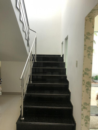 Imagem Casa com 3 Quartos à Venda, 217 m² em Jardim Califórnia - Goiânia Imagem Casa com 3 Quartos à Venda, 217 m² em Jardim Califórnia - Goiânia