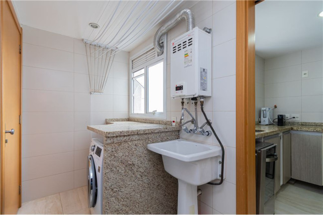 Imagem Apartamento com 3 Quartos à Venda, 120 m² em Menino Deus - Porto Alegre Imagem Apartamento com 3 Quartos à Venda, 120 m² em Menino Deus - Porto Alegre
