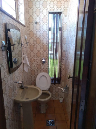 Imagem Casa com 3 Quartos à Venda, 255 m² em Centro - Itapetininga