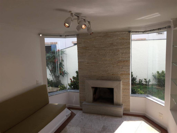 Imagem Casa com 4 Quartos para Alugar, 347 m² em Alphaville - Santana De Parnaíba
