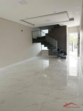 Imagem Sobrado com 3 Quartos à Venda, 122 m² em Saguaçu - Joinville